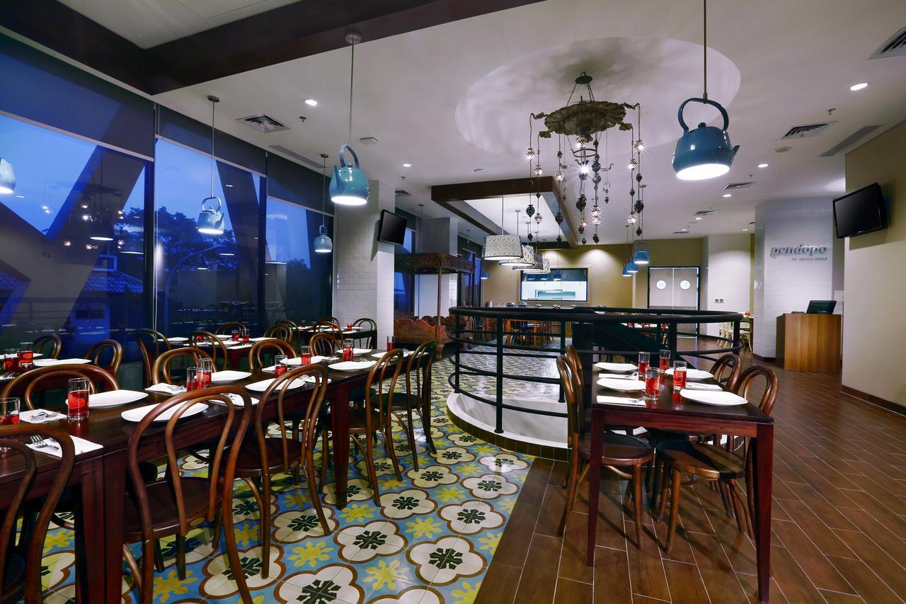 Hotel Neo+ Kebayoran Jakarta Jacarta Exterior foto